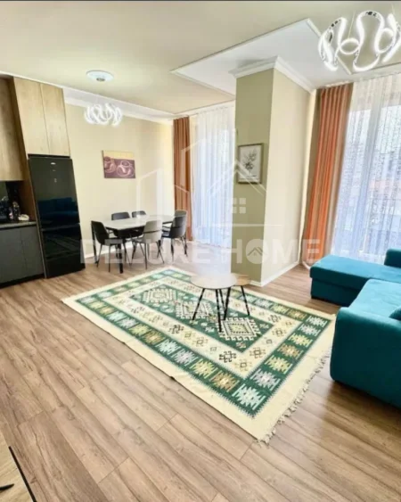 Tirane, jepet me qera apartament 2+1+Ballkon Kati 1, 104 m² 900 € (Rruga Riza Cerova)