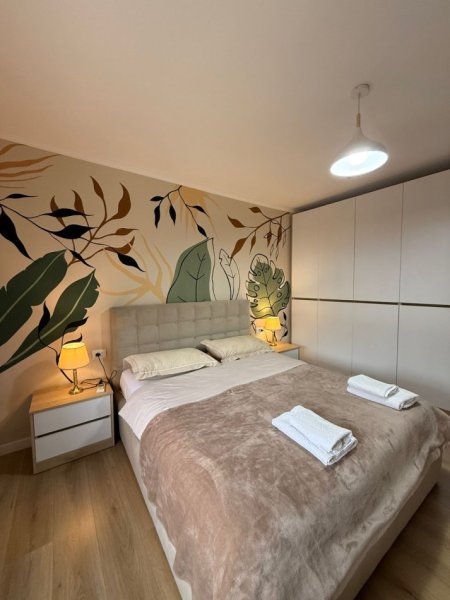 Tirane, jepet me qera apartament 2+1 Kati 4, 70 m² 700 € (Qender , Tregu Cam)