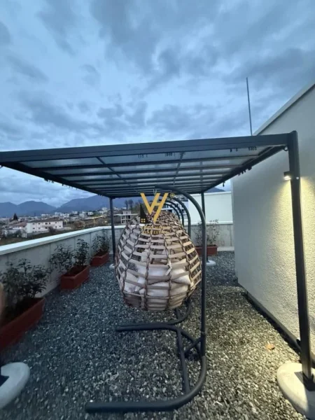 Tirane, shitet Vile 2 Katshe Kati 0, 196 m² 399.000 € (FARKE)