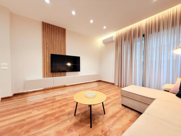 Tirane, jepet me qera apartament 1+1 , 65 m² 850 € (Spring Residence – Vasil Shanto)