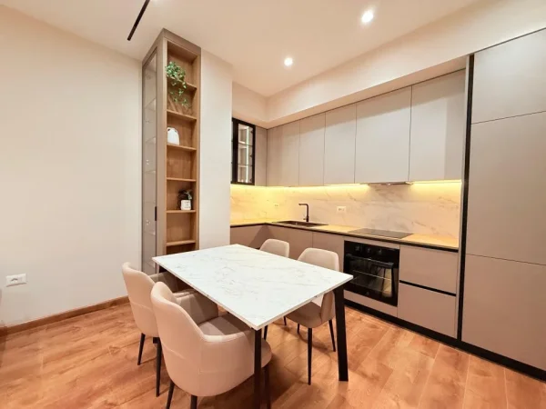 Tirane, jepet me qera apartament 1+1 , 65 m² 850 € (Spring Residence – Vasil Shanto)