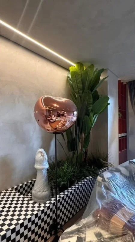 Tirane, jepet me qera 1+1 , 150 m² 2.000 € 