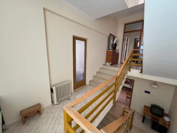 Himare, shitet Vile 3 Katshe Kati 5, 750 m² 1.470.000 € (qeparo)