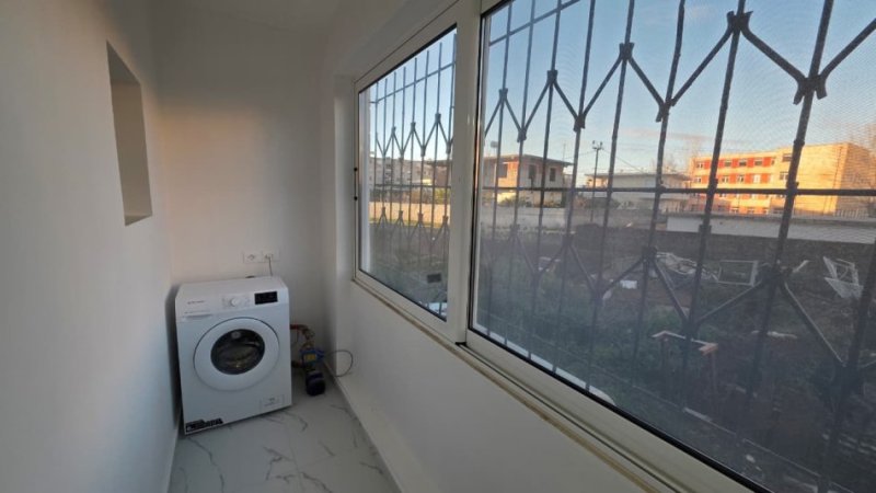Vlore, jepet me qera apartament 1+1 Kati 0, 65 m² 250 € (Rruga Sali Bedini, Kume, Vlore)