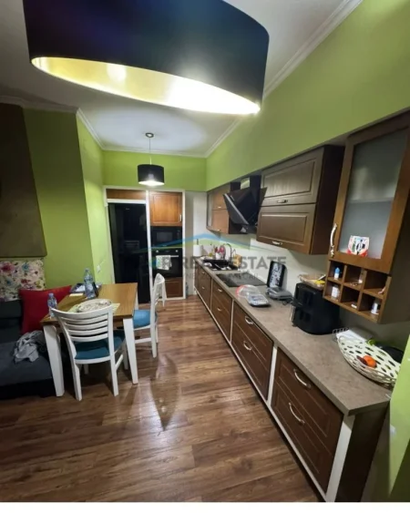 Tirane, shitet apartament 2+1 Kati 6, 124 m² 350.000 € (Stadiumi Dinamo)