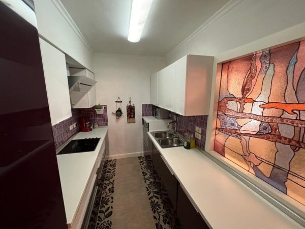 Tirane, jepet me qera apartament 2+1 Kati 5, 100 m² 800 € (mozaiku i tiranes)