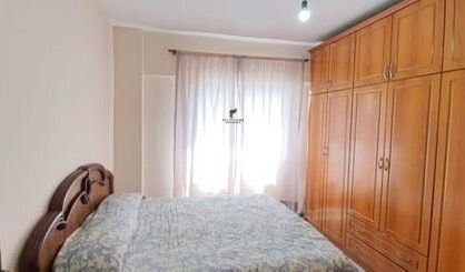 Tirane, jepet me qera apartament 2+1 Kati 5, 80 m² 650 € (LAPRAKE)
