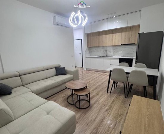 Tirane, jepet me qera apartament 1+1 Kati 4, 65 m² 550 € (Rruga Besa)