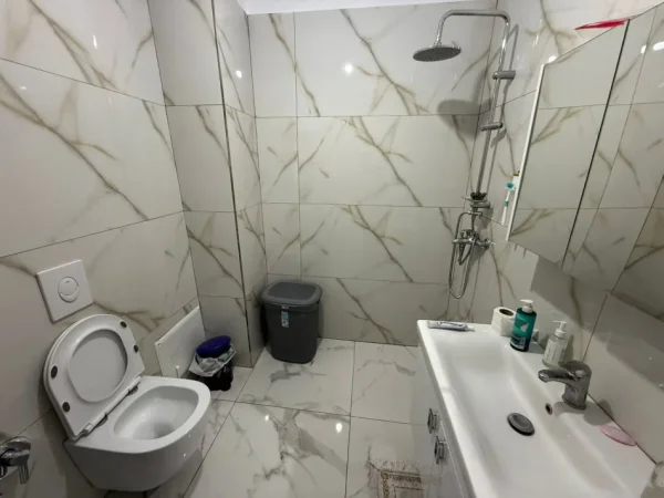 Tirane, shitet apartament 2+1 Kati 8, 97 m² 149.000 € (astir)
