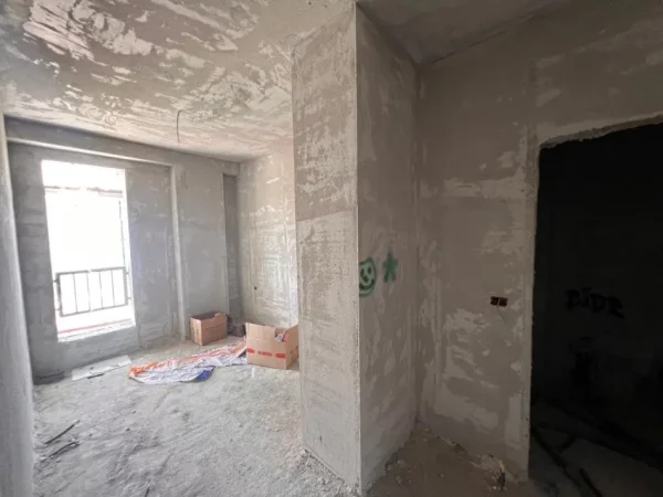 Tirane, shitet apartament 3+1 Kati 2, 132 m² 230.000 € (ambasada amerikane)