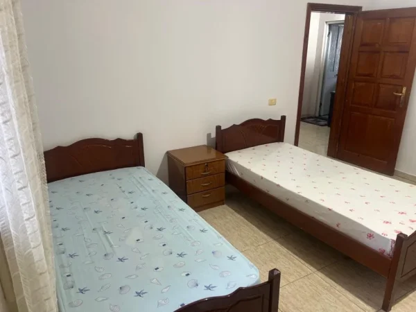 Tirane, jepet me qera Vile 2+1 Kati 2, 110 m² 621 € (Don Bosko)