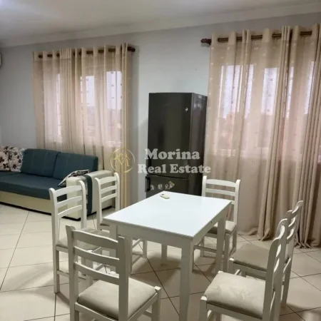 Tirane, jepet me qera apartament 2+1 Kati 3, 110 m² 480 € (Rruga 5 Maji)