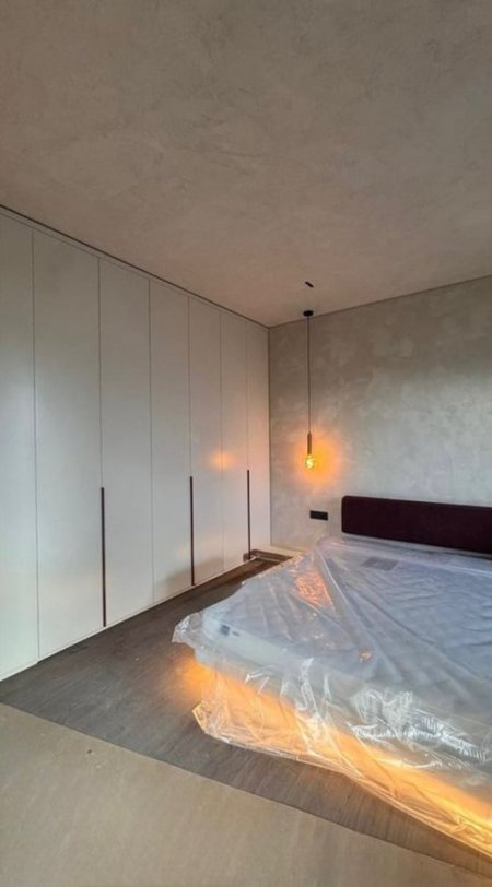 Tirane, jepet me qera apartament 1+1+Aneks+Ballkon Kati 5, 150 m² 2.000 € 