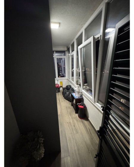 Tirane, shitet apartament 2+1 Kati 6, 385.000 € 