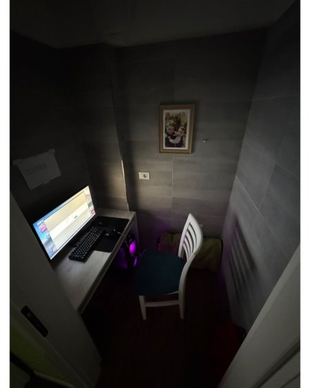 Tirane, shitet apartament 2+1 Kati 6, 385.000 € 