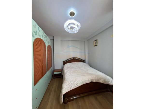 Tirane, shitet apartament 1+1+Ballkon Kati 2, 65 m² 95.000 € 