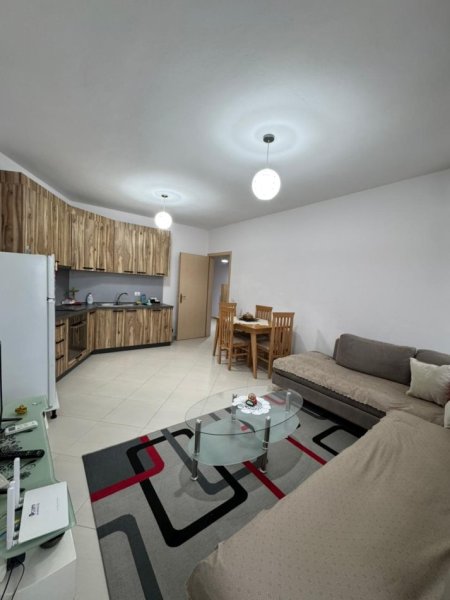 Apartament 1+1 Kati 8, 75 m² 500 € (Bulevardi Migjeni)