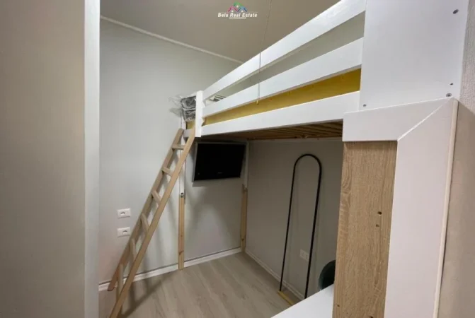 Tirane, jepet me qera apartament 1+1 Kati 4, 65 m² 630 € (Ish Tregu Elektrik)