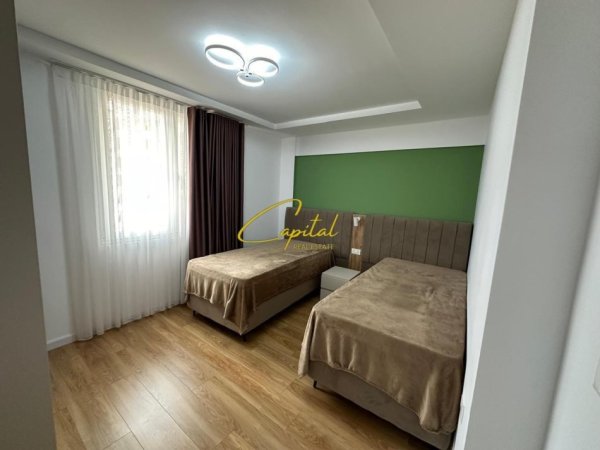Tirane, jepet me qera apartament 2+1 Kati 2, 100 m² 1.100 € (SHESHI SKENDERBEJ)
