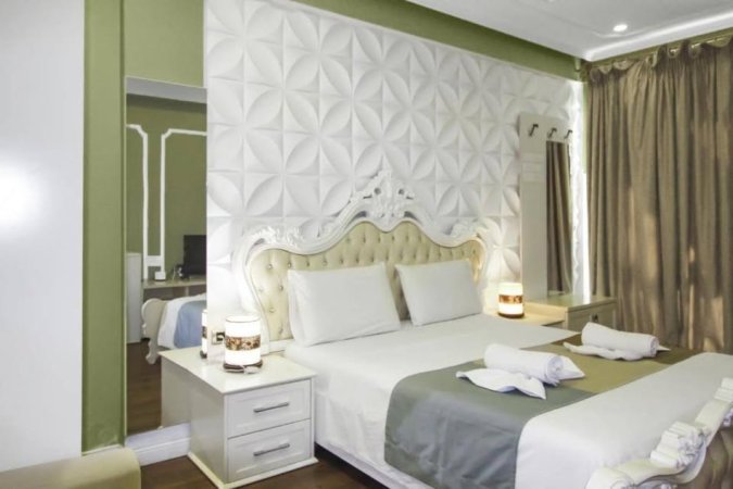 Tirane, shitet hotel , 330 m² 2.000.000 € (9 KATESHET)