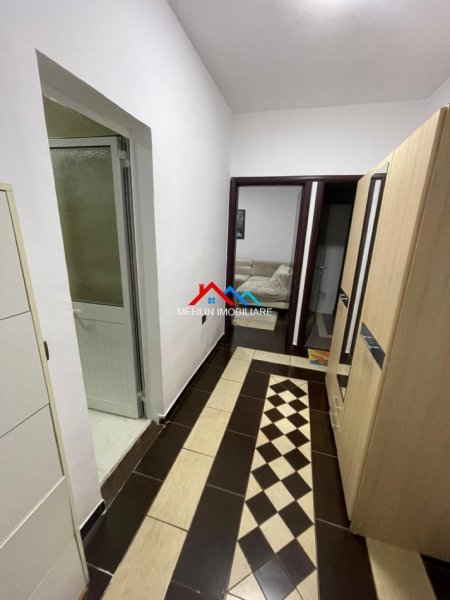 Tirane, jepet me qera apartament 1+1+Ballkon Kati 4, 55 m² 620 € (RRUGA E DURRESIT)
