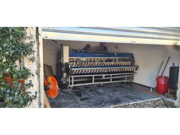 Tirane, shitet ambjent biznesi Kati 0, 550 m² (bulevardi i ri azem galica)