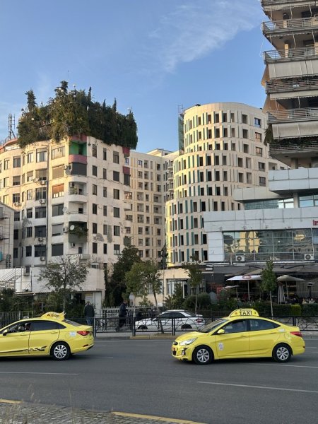 Tirane, jap me qera apartament+verande | Penthouse 4+1+Ballkon Kati 9, 224 m² 1.700 € (Hysni Gerbolli)