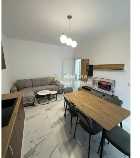 Tirane, jepet me qera shtepi 2+1 Kati 3, 110 m² 500 € (Mullet)