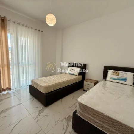 Tirane, jepet me qera shtepi 2+1 Kati 3, 110 m² 500 € (Mullet)