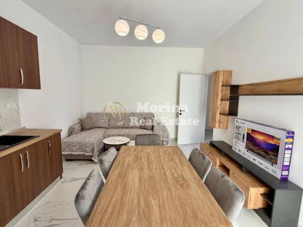 Tirane, jepet me qera shtepi 2+1 Kati 3, 110 m² 500 € (Mullet)