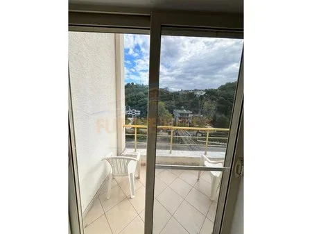 Durres, shitet apartament 1+1 Kati 6, 50 m² 75.000 € (SHKEMB KAVAJE)