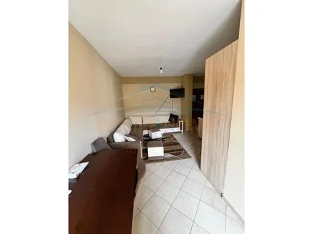 Durres, shitet apartament 1+1 Kati 6, 50 m² 75.000 € (SHKEMB KAVAJE)