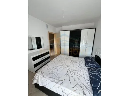 Durres, shitet apartament 1+1 Kati 6, 50 m² 75.000 € (SHKEMB KAVAJE)