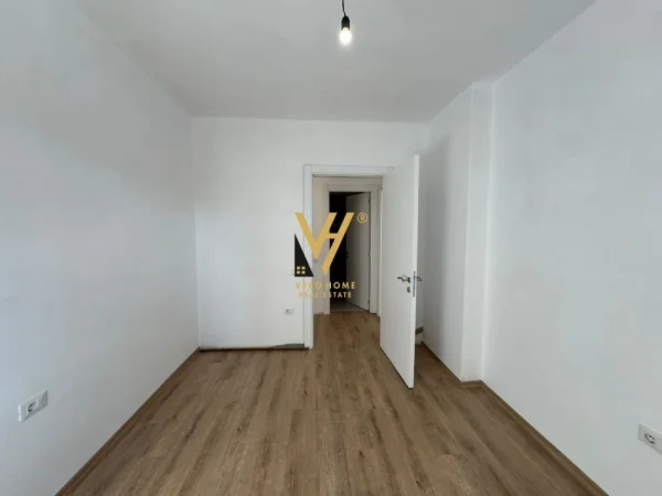 Tirane, shitet apartament 2+1+Ballkon Kati 2, 112 m² 213.750 € (RRUGA E ELBASANIT)