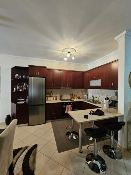 Sarande, shitet apartament 2+1+Aneks+Ballkon Kati 6, 104 m² 210.000 € (Rruga 5ste)