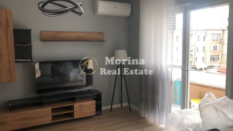Tirane, jepet me qera apartament 2+1 Kati 3, 80 m² 600 € (Ali Demi)