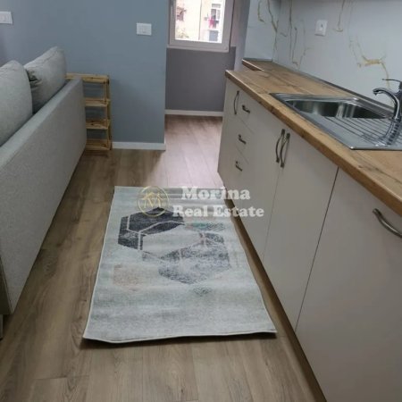 Tirane, jepet me qera apartament 2+1 Kati 3, 80 m² 600 € (Ali Demi)