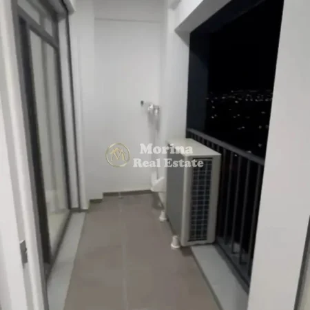 Tirane, jepet me qera apartament 2+1 Kati 8, 115 m² 1.000 € (Rruga 5 Maji)