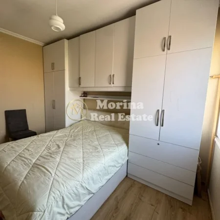 Tirane, jepet me qera apartament 2+1 Kati 4, 100 m² 1.000 € (Komuna Parisit)