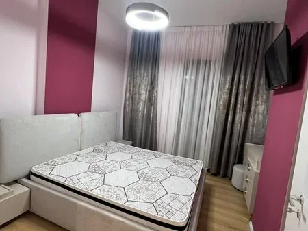 Tirane, jepet me qera apartament 2+1 Kati 6, 111 m² 800 € 