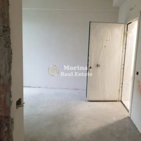 Tirane, shitet apartament 1+1 Kati 1, 40 m² 64.000 € (Ali Demi)