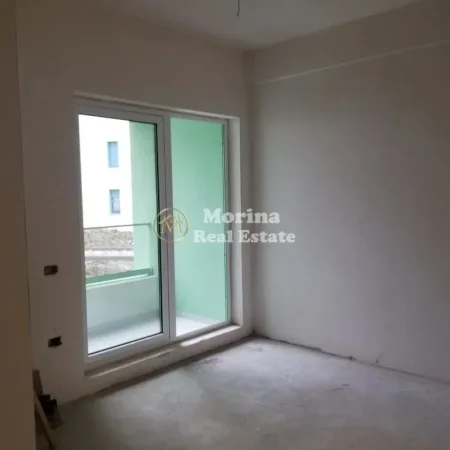 Tirane, shitet apartament 1+1 Kati 1, 40 m² 73.000 € (Ali Demi)