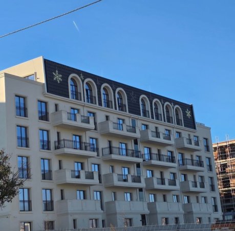 Tirane, shitet apartament 2+1+Aneks+Ballkon Kati 1, 95 m² 180.000 € (Tiranq Cielo)