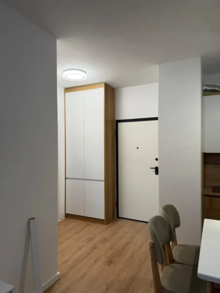 Tirane, jepet me qera apartament 1+1+Ballkon Kati 3, 60 m² 500 € 
