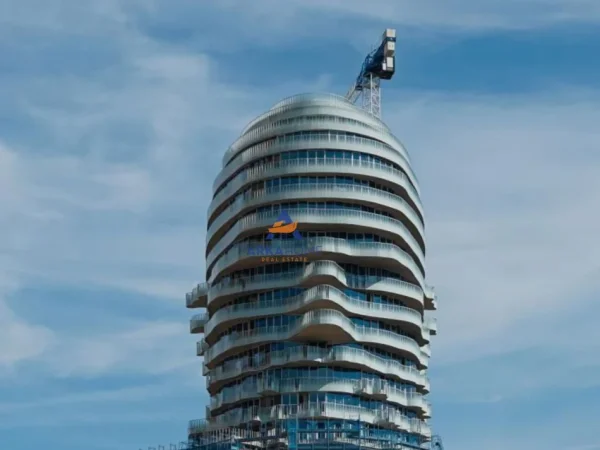 Tirane, shitet apartament 2+1+Ballkon Kati 7, 176 m² 844.232 € 