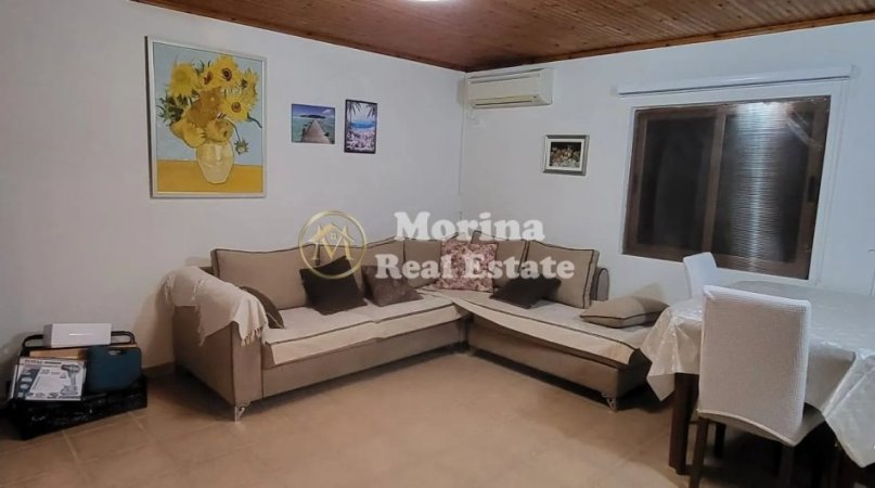 Tirane, jepet me qera apartament 2+1 Kati 3, 80 m² 400 € (Shkolla e Bashkuar)