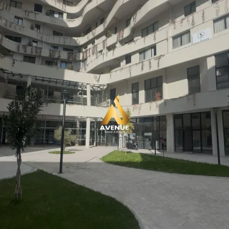 Shqiperi, jepet me qera apartament Kati 2, 100 m² 1.100 € (vasil shanto)