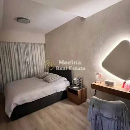 Tirane, jepet me qera apartament 2+1 Kati 5, 85 m² 800 € (21 Dhjetori)