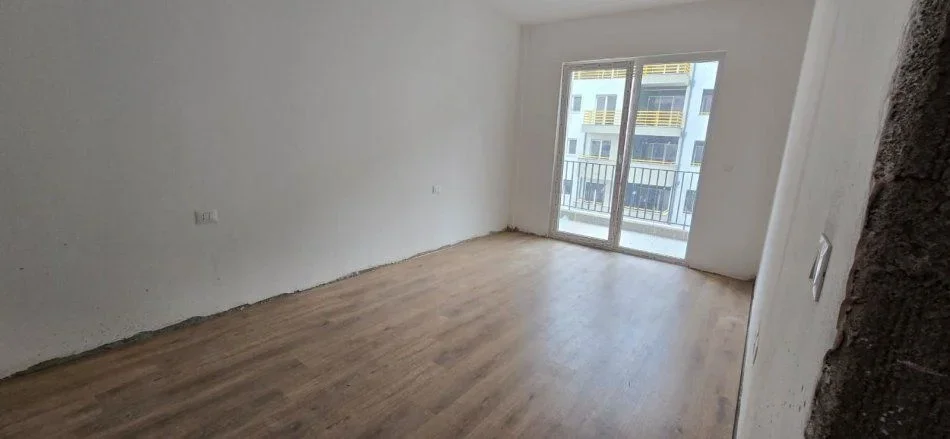 Tirane, shitet apartament 2+1 Kati 3, 118 m² 188.800 € (Rruga Dritan Hoxha)