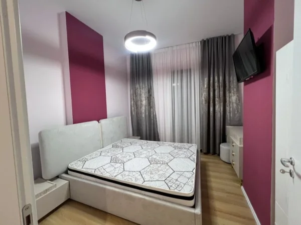 Tirane, jepet me qera apartament duplex 2+1+2+Ballkon Kati 6, 111 m² 780 € (Spring Residence , Vasil Shanto)